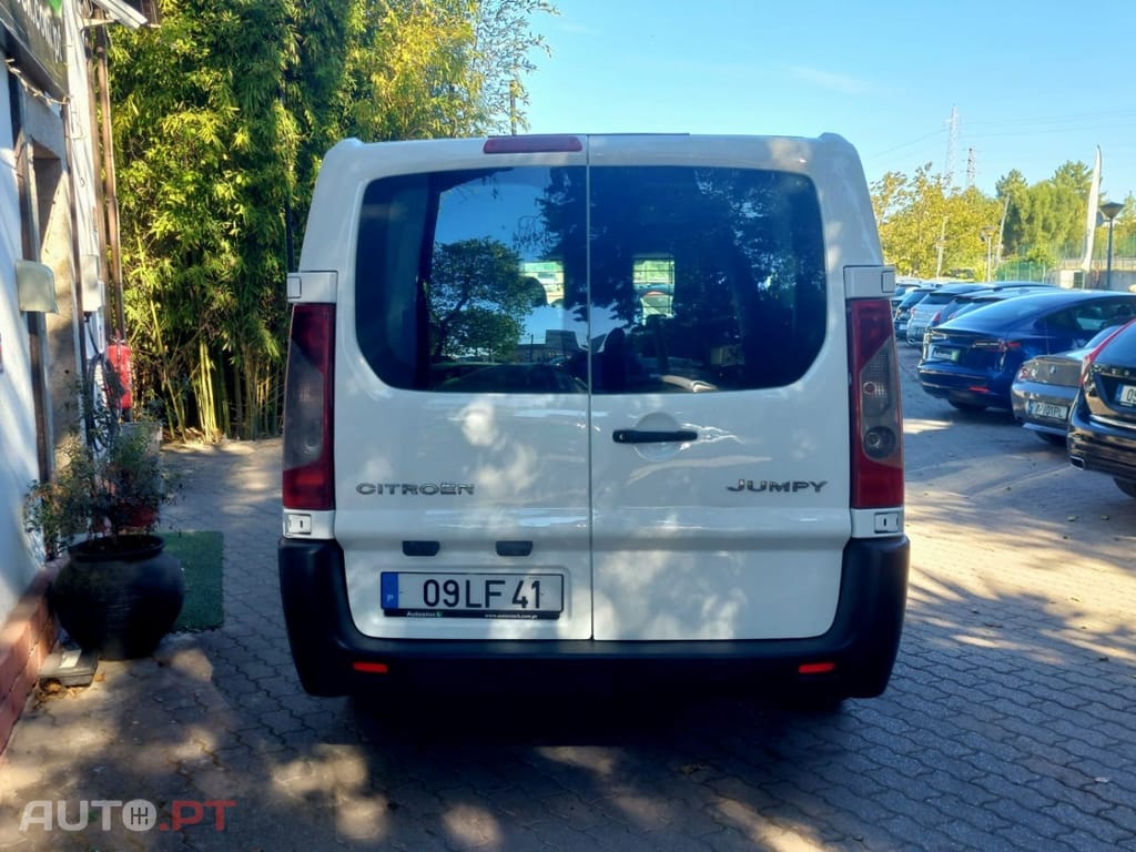 Citroen Jumpy 2.0 HDi L2H1 Semi-Vidrada
