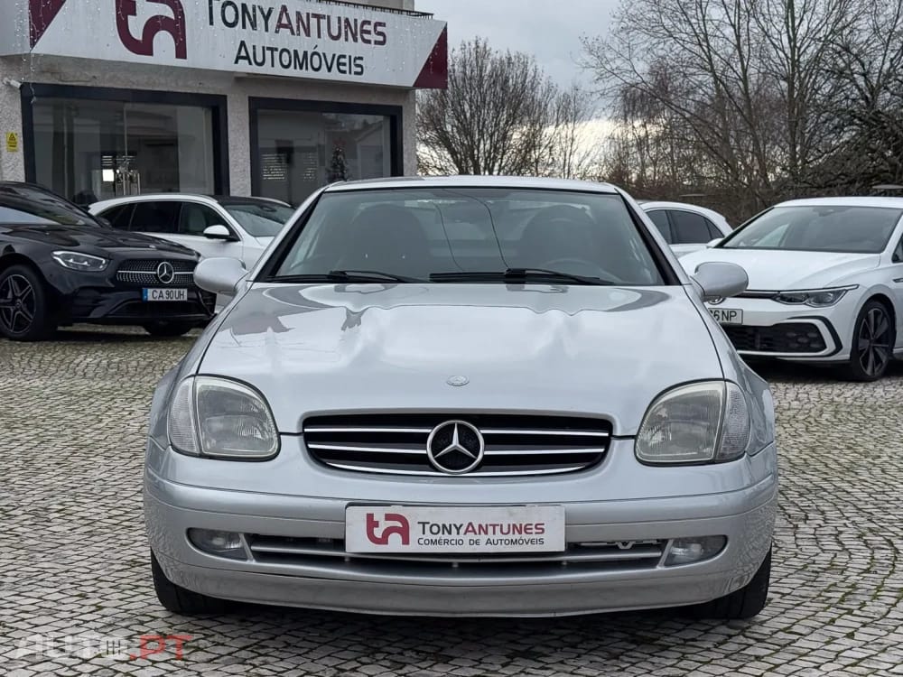 Mercedes-Benz SLK 200 Standard