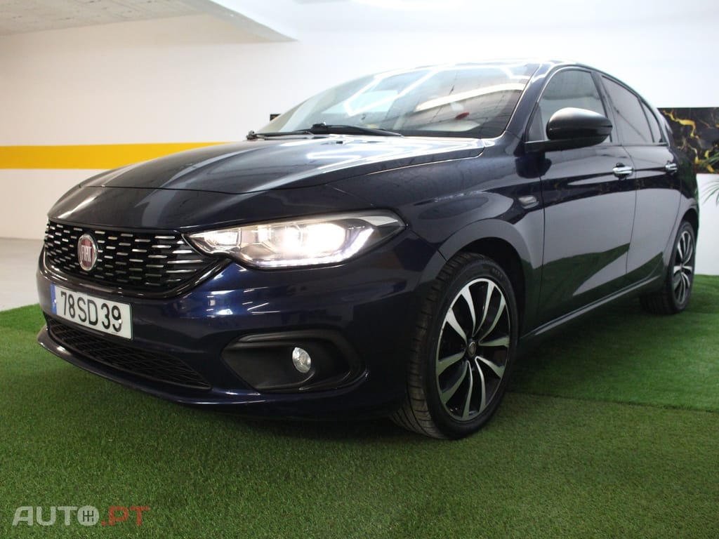 Fiat Tipo 1.3 M-Jet Lounge J17