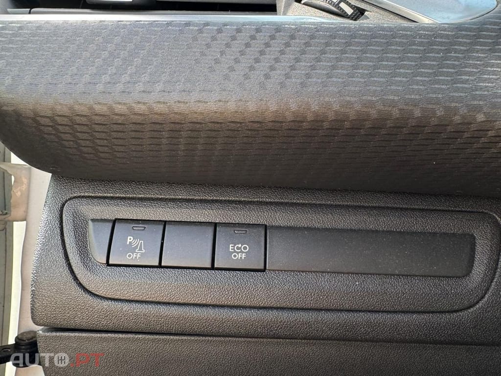 Peugeot 2008 Urban Crossway 1.2 PureTech