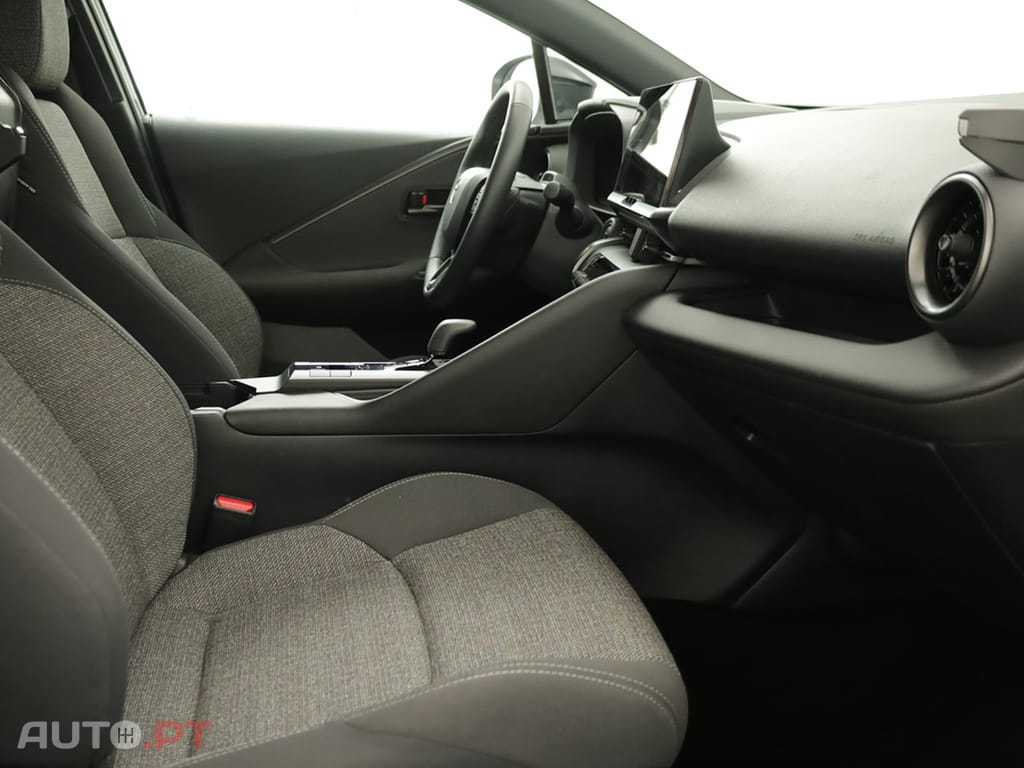 Toyota C-HR 2.0 PHEV TREND