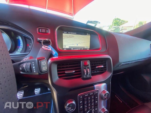Volvo V40 1.6 D2 Eco R-Design
