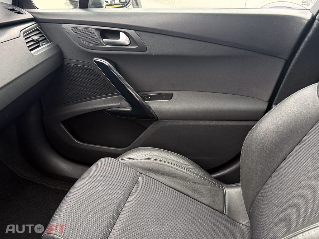 Peugeot 508 SW 2.0 HDi Allure