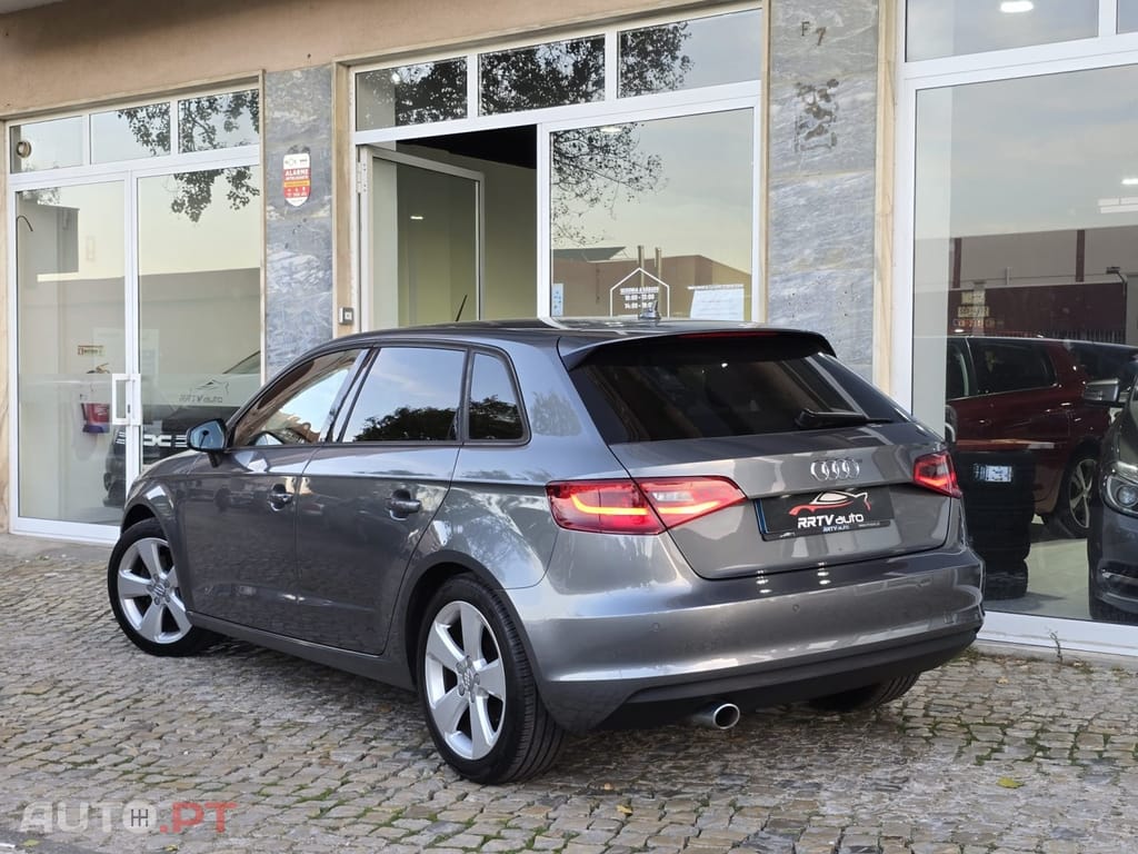 Audi A3 Sportback 1.6 TDI Attraction Ultra
