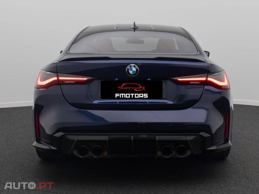 BMW M4 COMPETITION