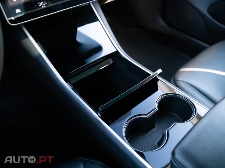 Tesla Model 3 Long-Range Dual Motor AWD