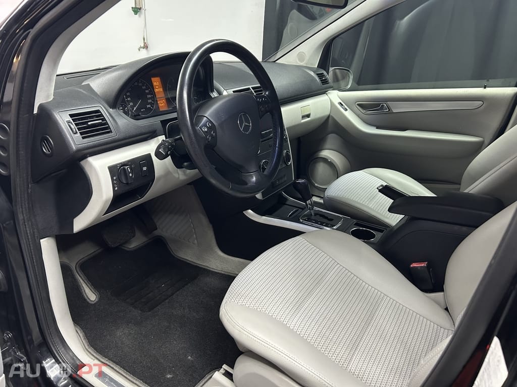 Mercedes-Benz A 150 Avantgarde Automatic