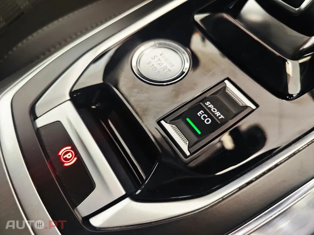 Peugeot 308 PureTech 130 EAT8 Allure Pack