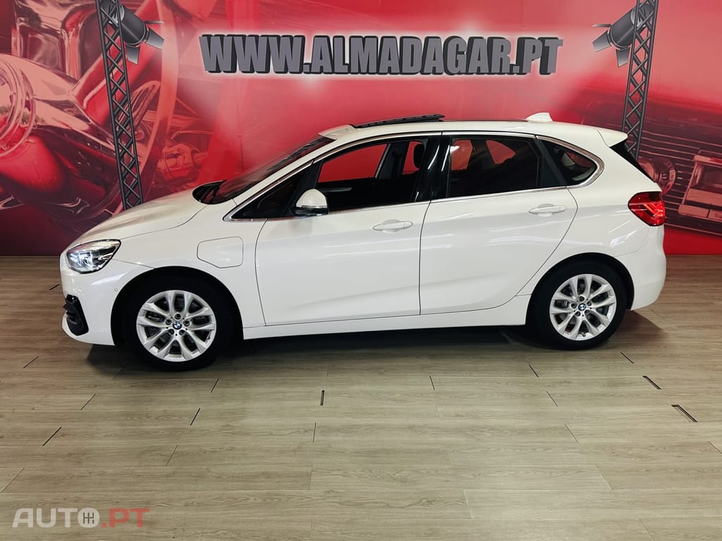 BMW 225 Line Sport