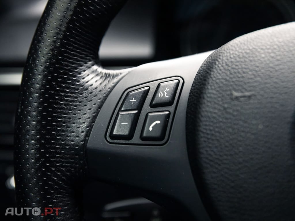 BMW 320 d Coupe Edição M