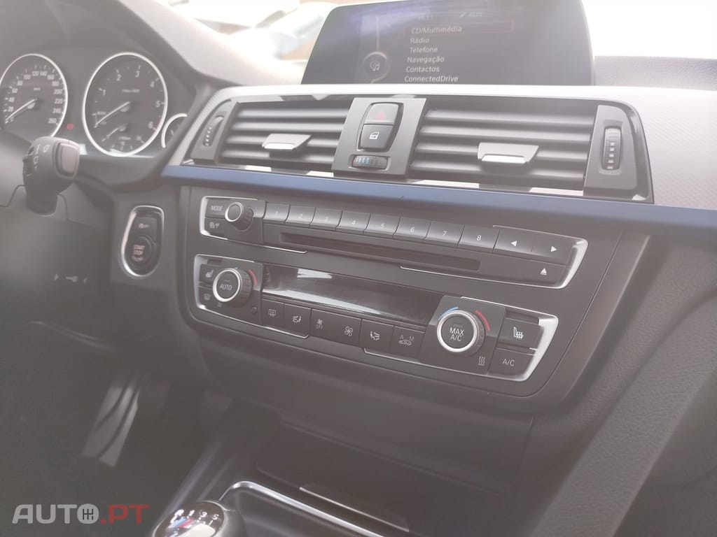 BMW 320 d Touring Pack M