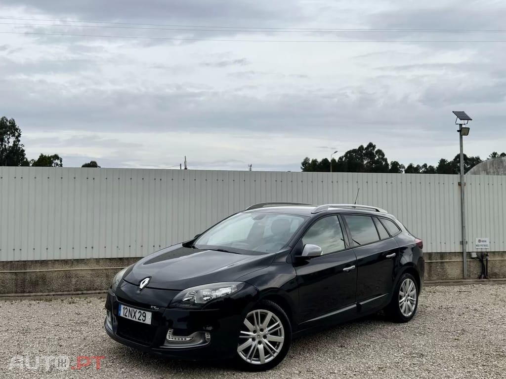 Renault Mégane Sport Tourer 1.5 dCi GT Line SS — fotografia 17