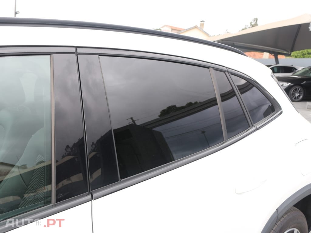 Mercedes-Benz GLA 250 e Progressive