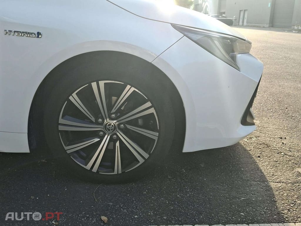 Toyota Corolla 1.8 Hybrid Comfort+P.Sport