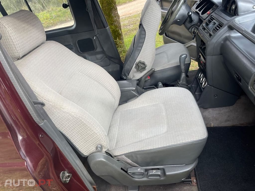 Mitsubishi Pajero 2.5 TD GLX