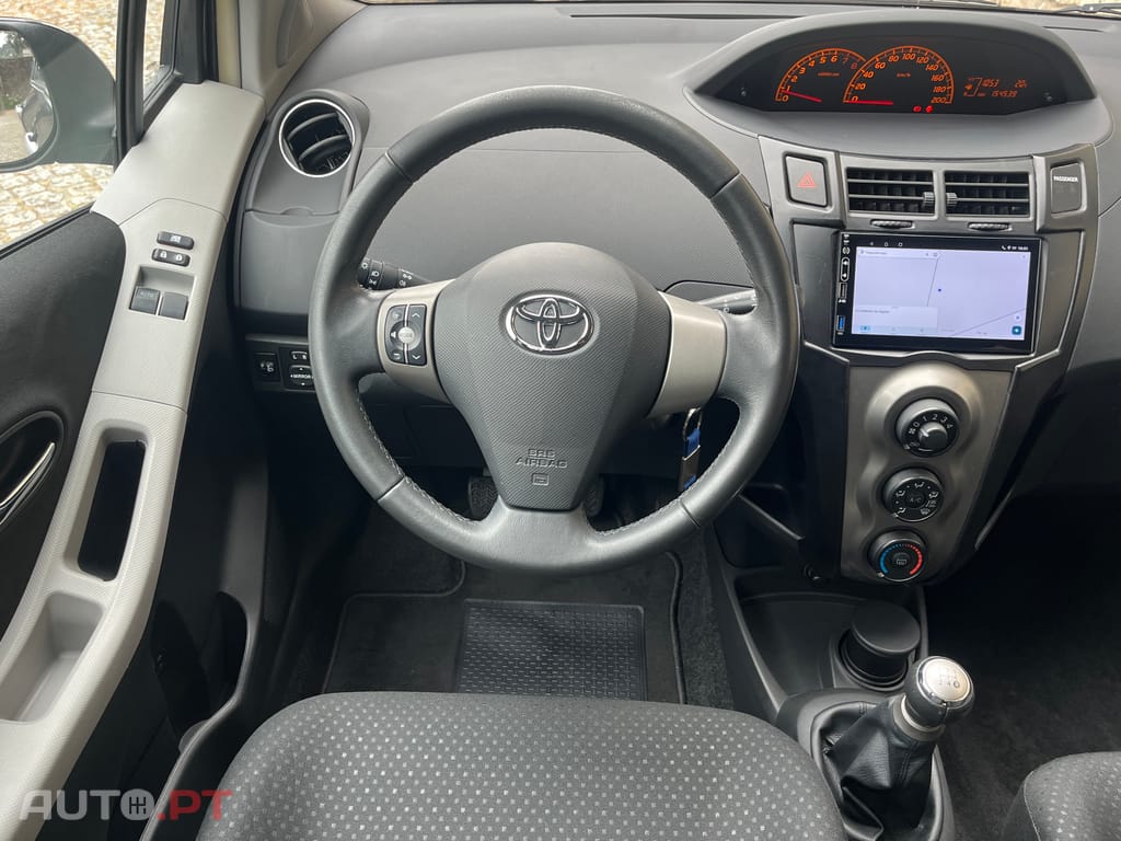 Toyota Yaris 1,0 vvt-i