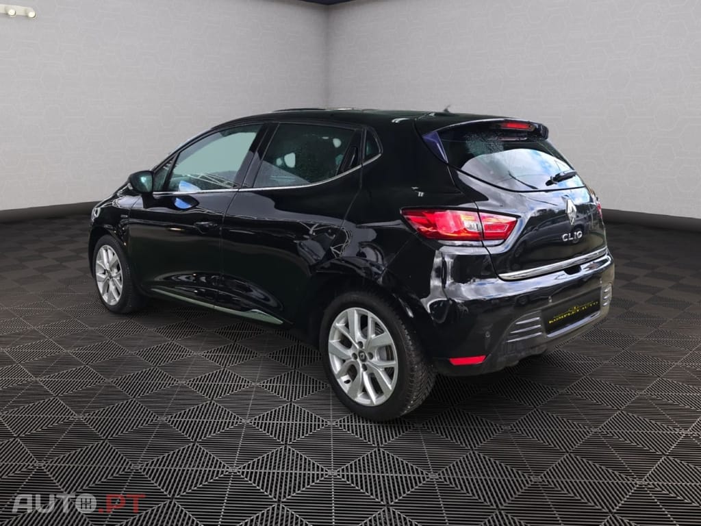 Renault Clio LIMITED