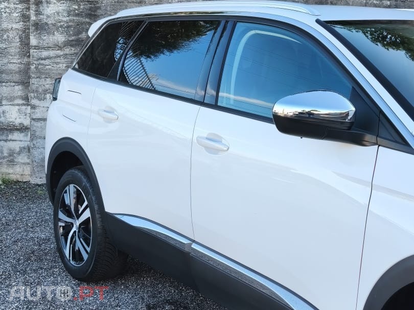 Peugeot 5008 1.2 PureTech Allure Pack EAT8