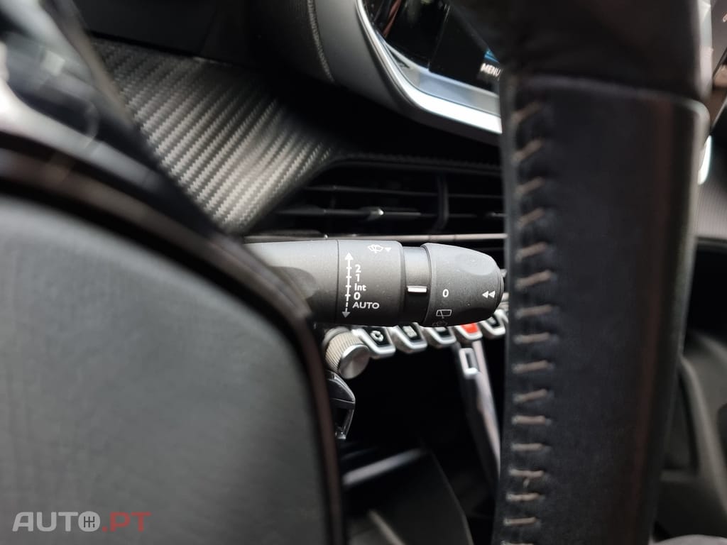Peugeot 2008 1.2 PureTech Active Pack