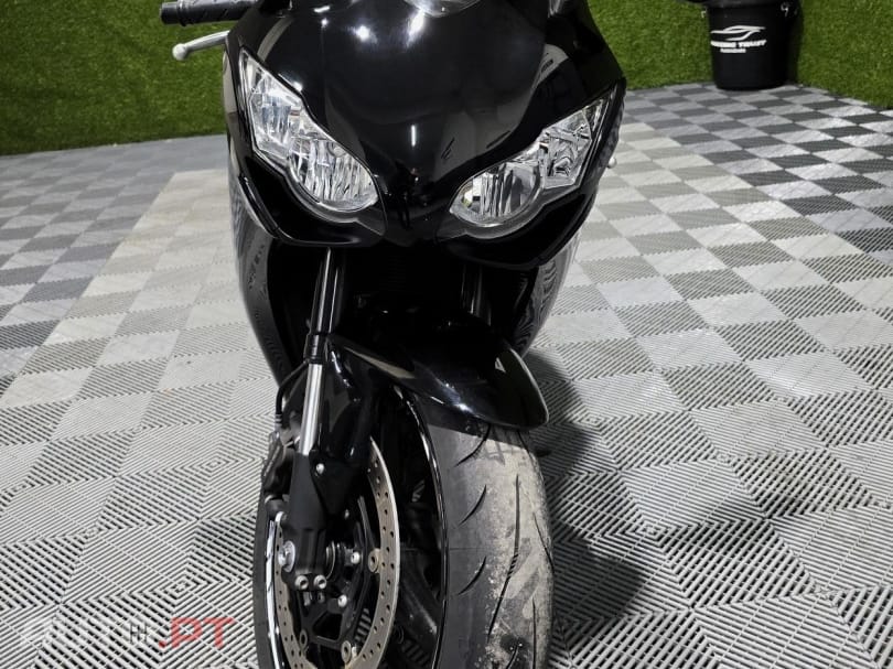 Honda CBR !000 RR Fireblade