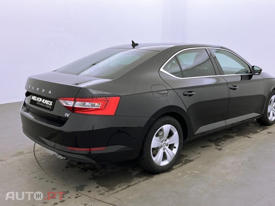 Skoda Superb 1.4 TSI iV DSG