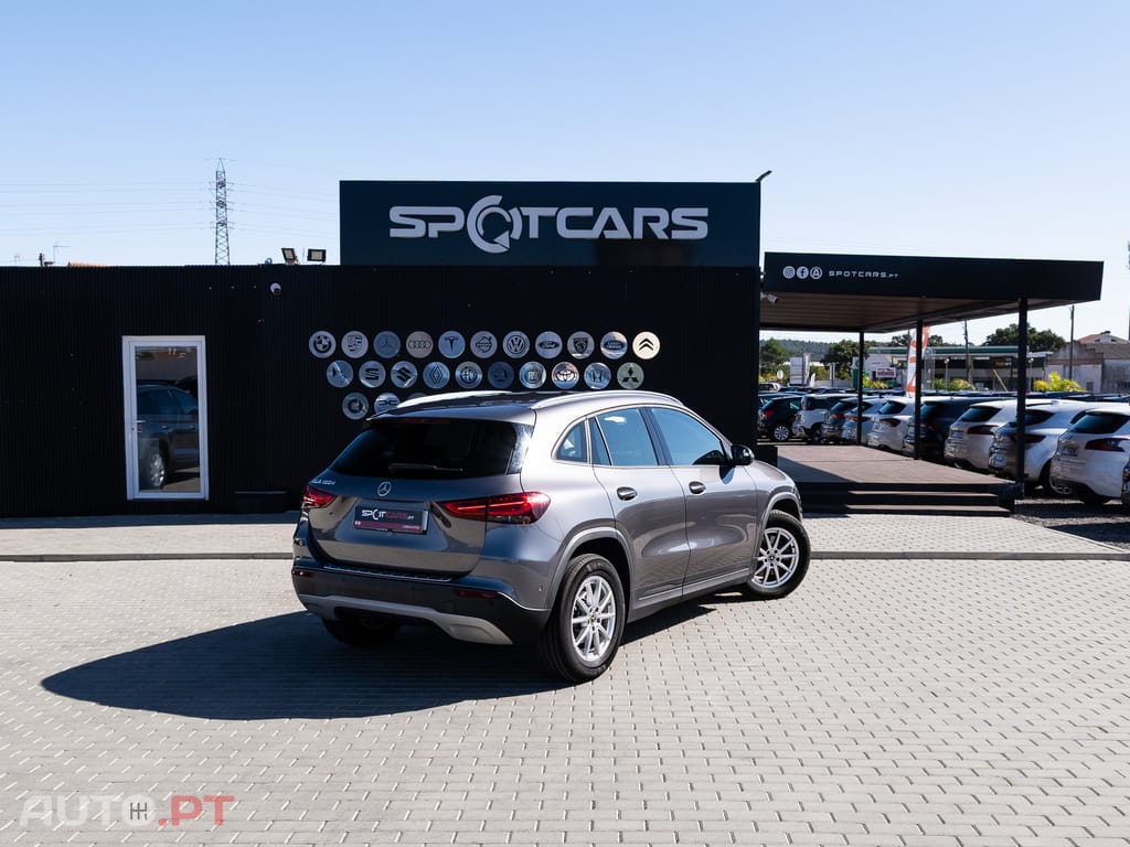 Mercedes-Benz GLA 180 d — fotografia 7