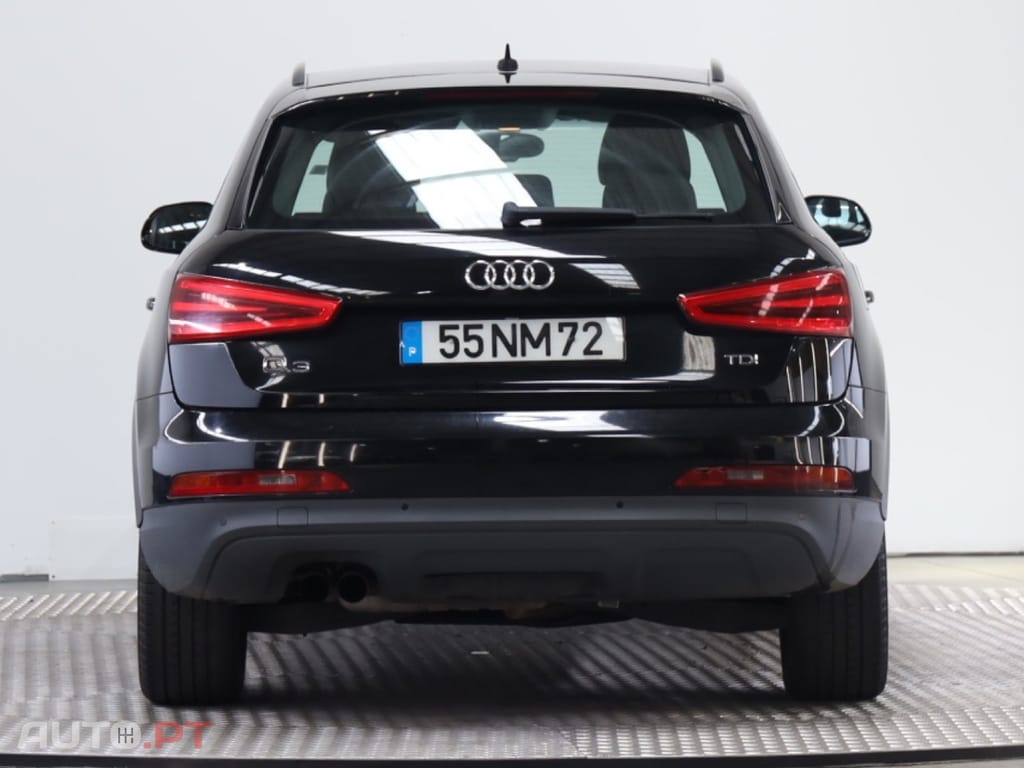 Audi Q3 2.0 TDI Business Line