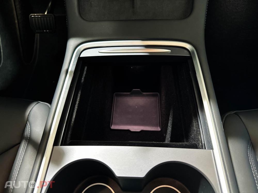 Tesla Model Y Standard
