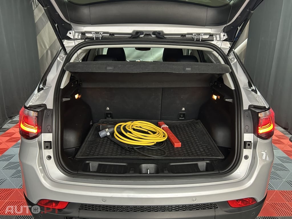 Jeep Compass 1.3 TG 4Xe Trailhawk