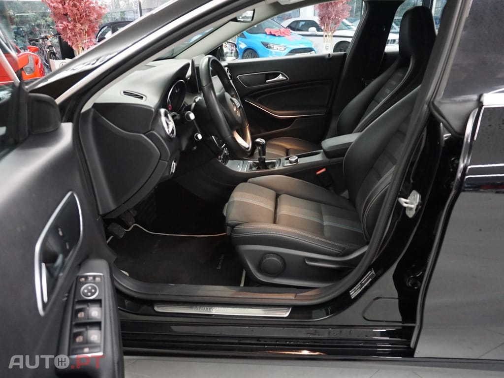 Mercedes-Benz CLA 200 Shooting Brake d