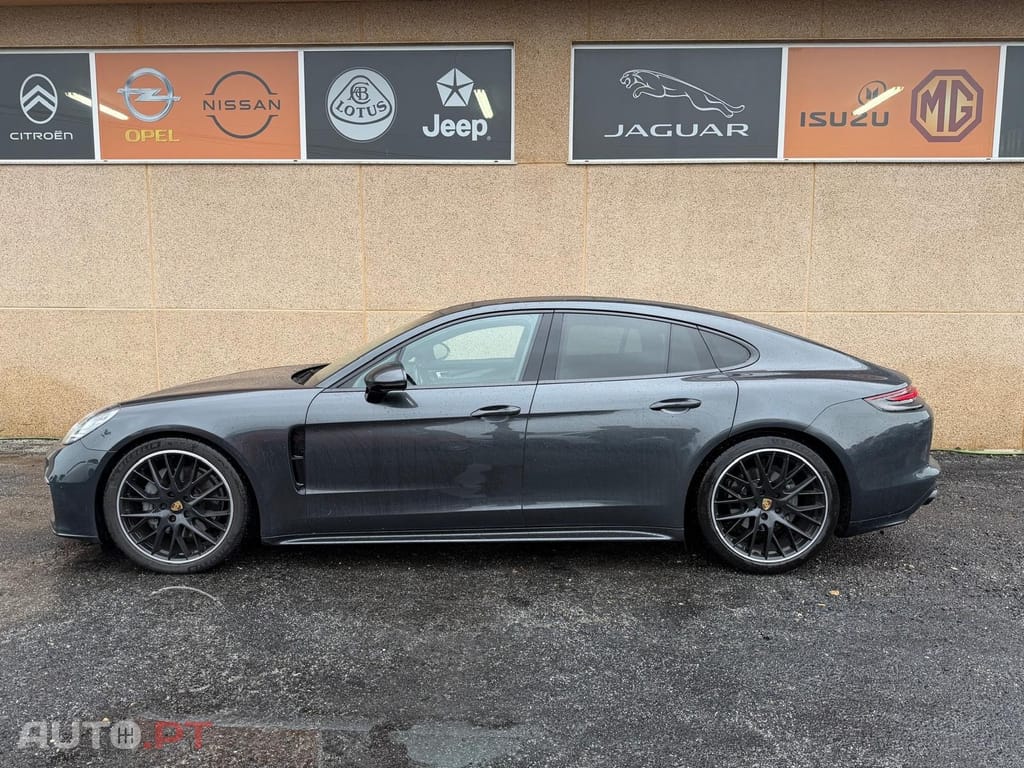 Porsche Panamera 4 S
