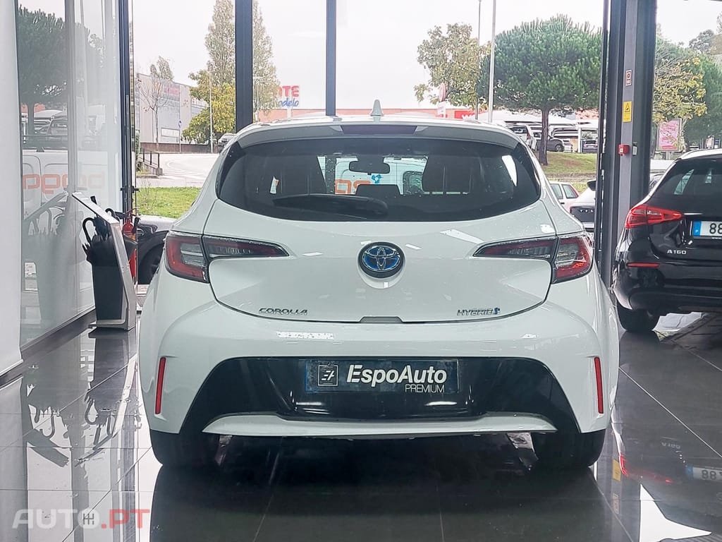Toyota Corolla 1.8 Hybrid Comfort