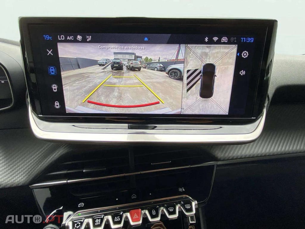 Peugeot 2008 1.2 PureTech Allure