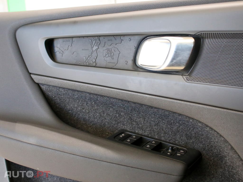 Volvo C40 Recharge Extended Range Core