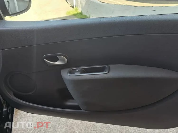 Renault Clio 1.2 TCE GT J15
