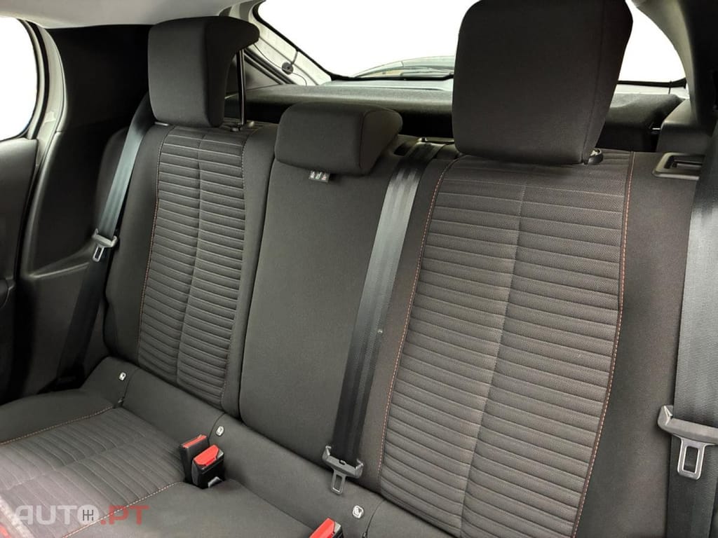 Peugeot E-208 50 kWh Active Pack