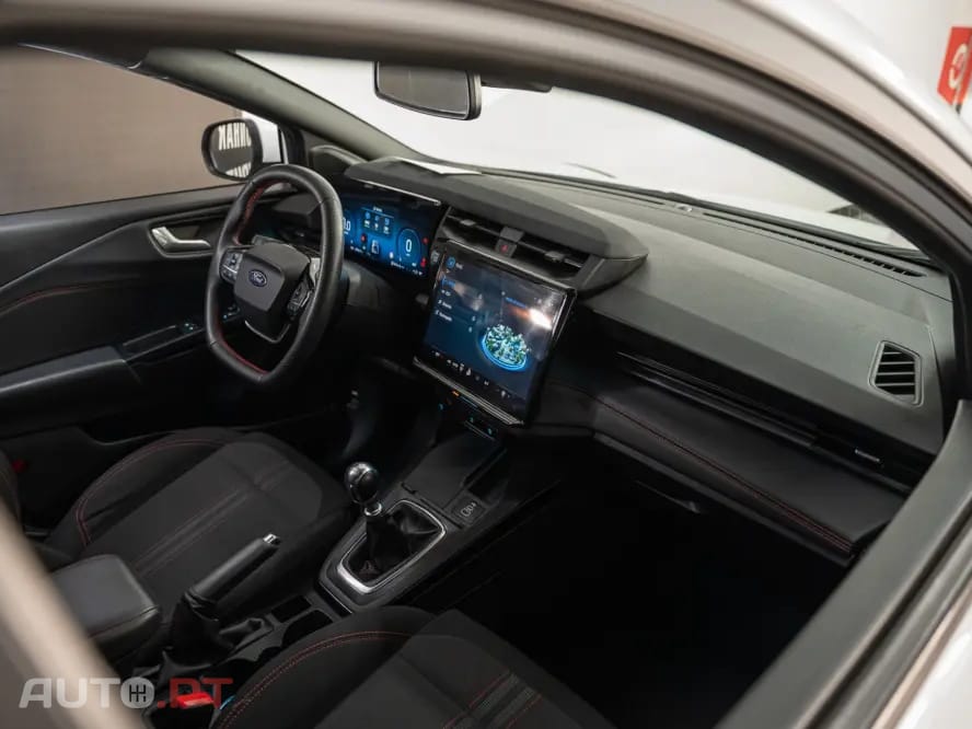 Ford Puma 1.0 EcoBoost MHEV ST-Line