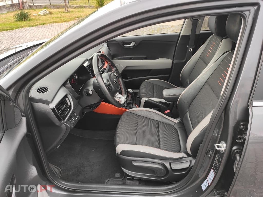 Kia Stonic 1.0 T-GDI Tech
