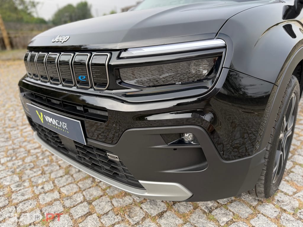 Jeep Avenger Summit 54 kWh