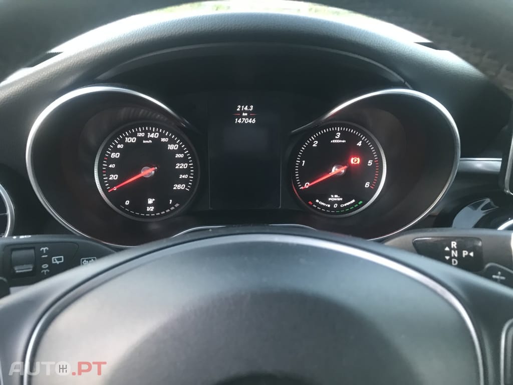 Mercedes-Benz C 300 BlueTEC Hybrid Avantgarde