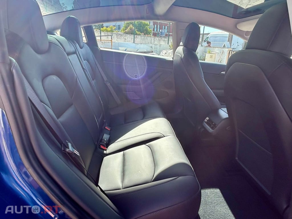 Tesla Model 3 Standard Range Plus RWD