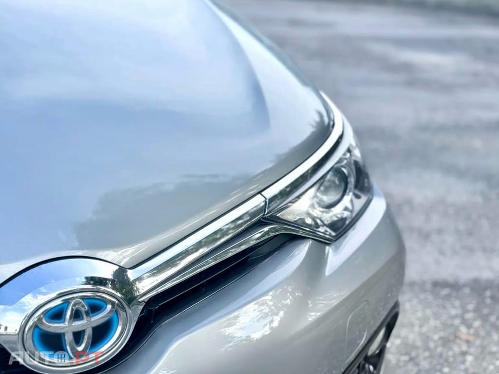 Toyota Auris Touring Sports Confort P. Sports