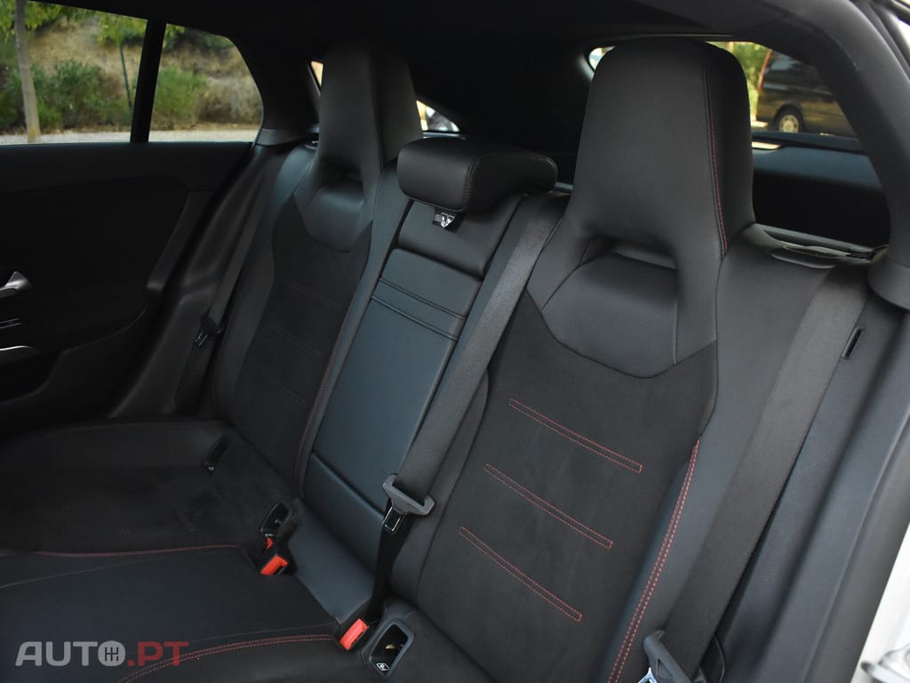 Mercedes-Benz CLA 250 e Shooting Brake 8G-DCT AMG Line