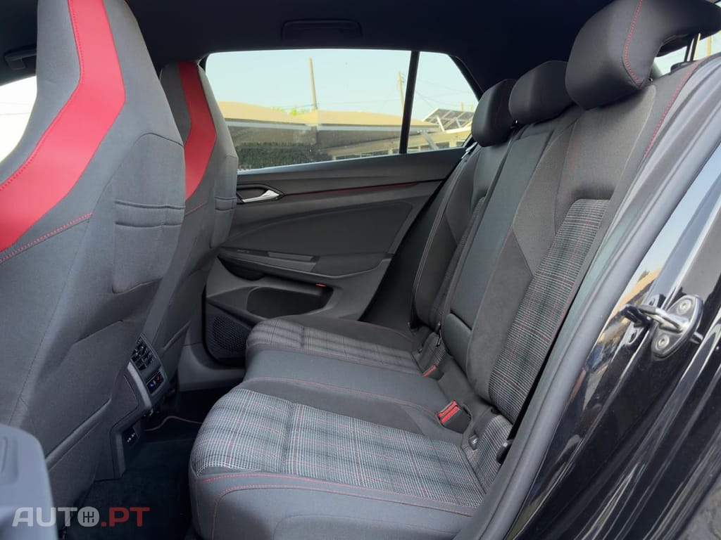 Volkswagen Golf VW Golf 2.0 TSI GTI DSG Performance