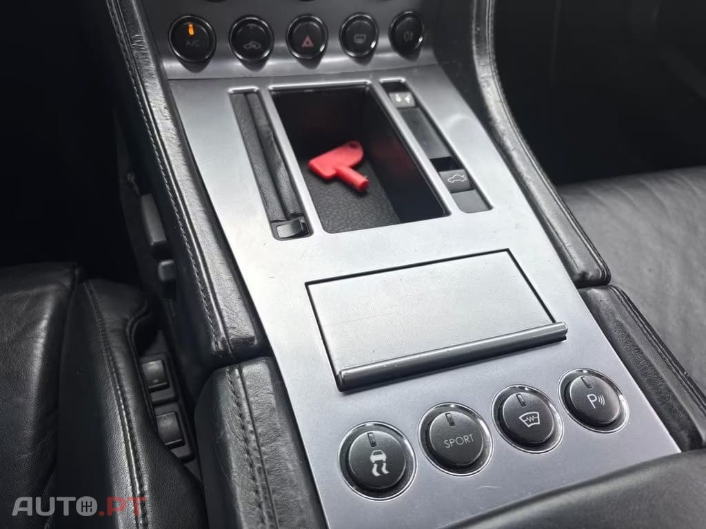 Aston Martin DB9 Coupe Coupé Touchtronic