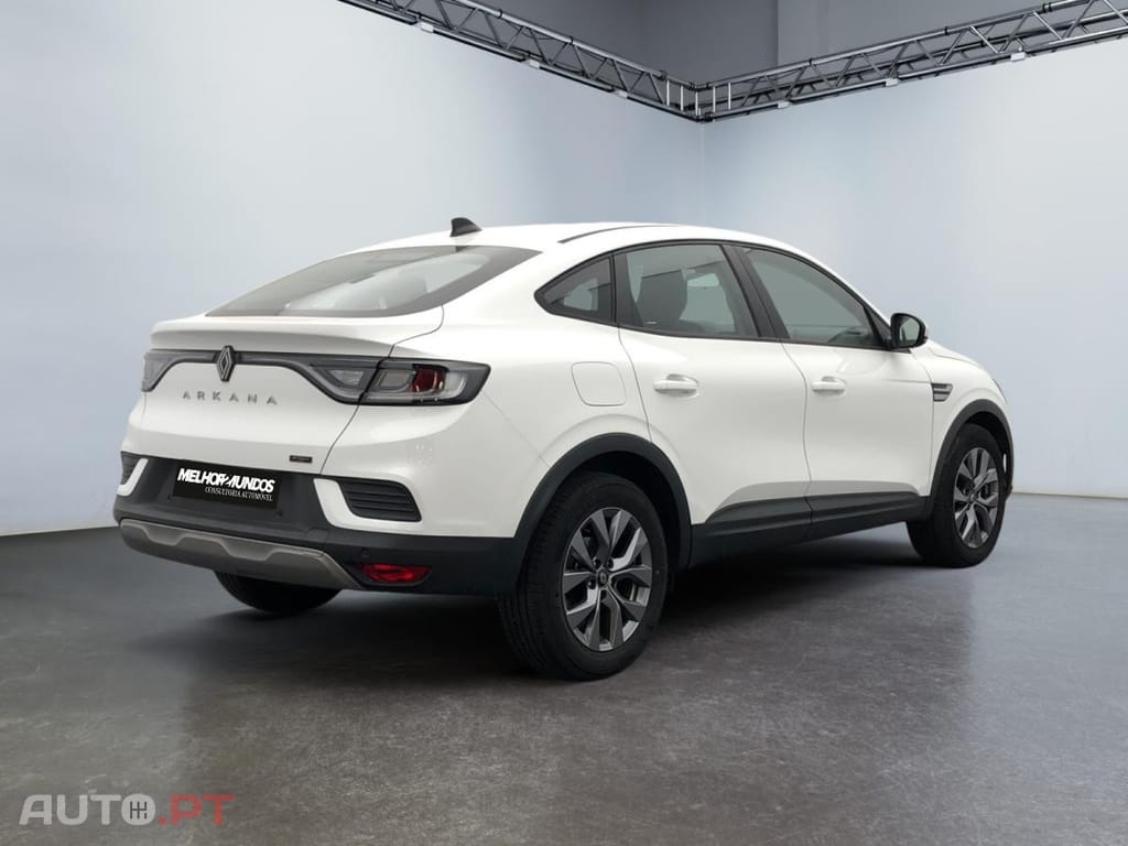 Renault Arkana 1.6 E-Tech Evolution