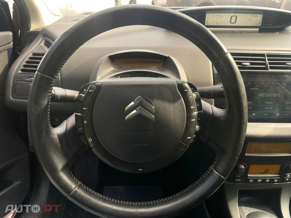 Citroen C4 1.4 16V SX