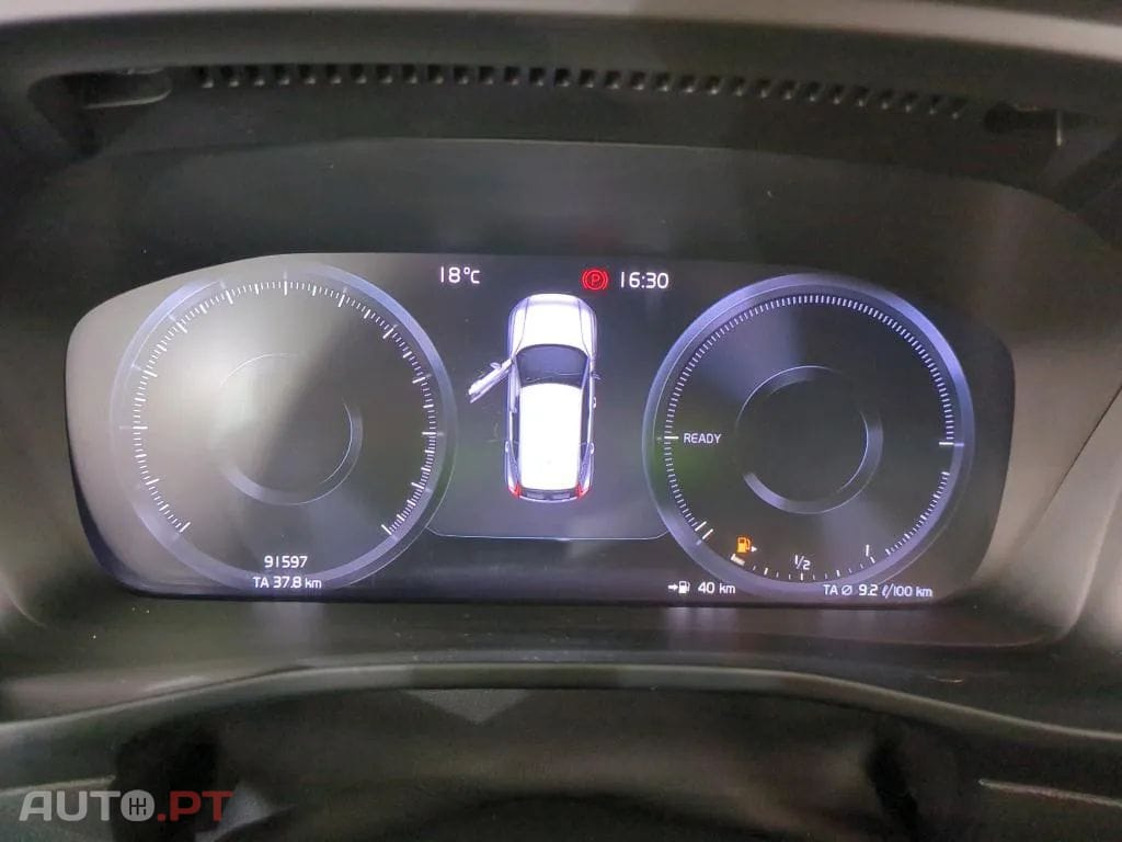 Volvo XC40 1.5 T5 PHEV R-Design Expression