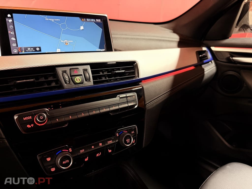 BMW X1 25 e xDrive Pack M