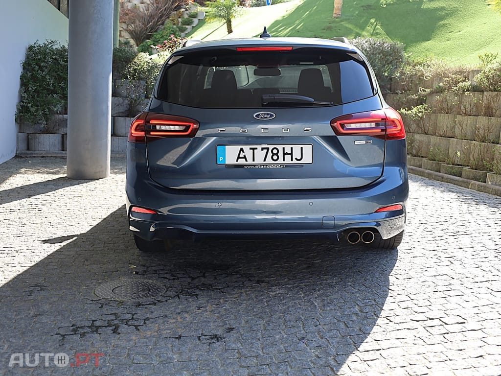 Ford Focus SW 1.0 EcoBoost MHEV ST-Line X